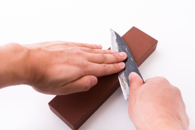 How to Sharpen a Knife Using a Whetstone