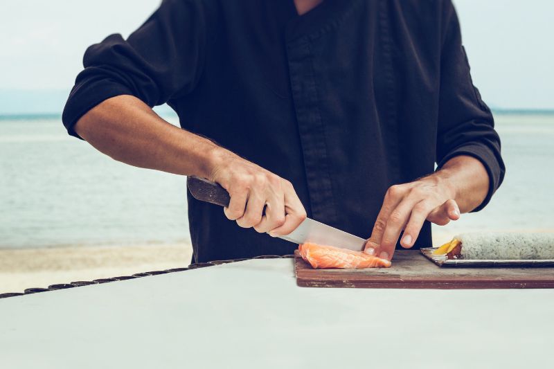 The Difference Between Western and Japanese Knives
