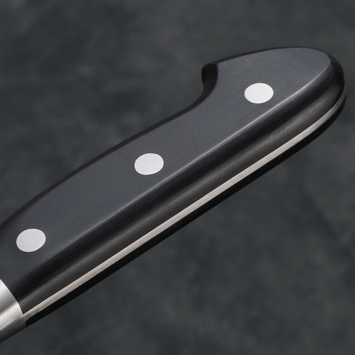 Western-style knife handle
